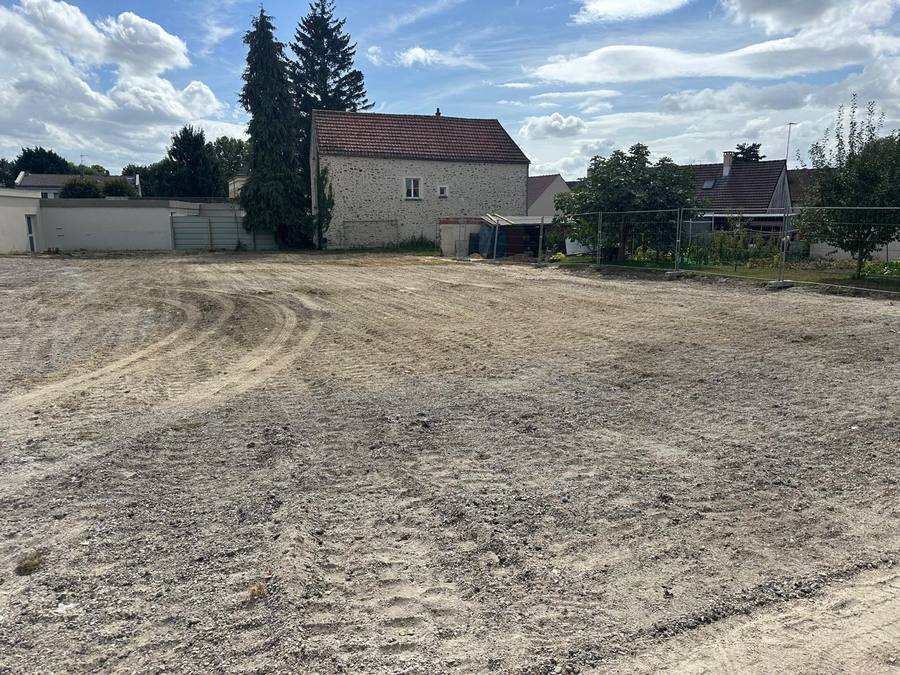 Chantier du groupe scolaire de Fontenay-Trésigny (77) — vue 2