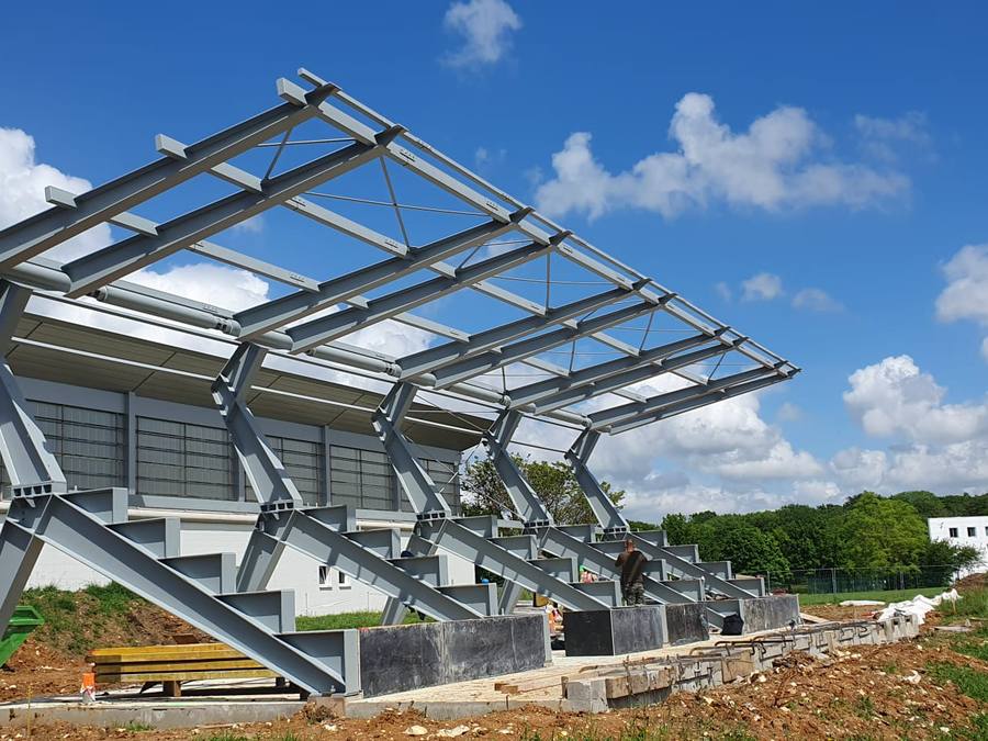 Chantier de la tribune du stade de Méru (60) — vue 5